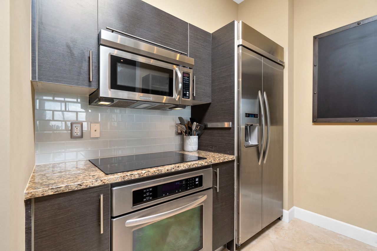 550 Okeechobee Boulevard, Unit Mph-16, West Palm Beach, FL 33401 Photo