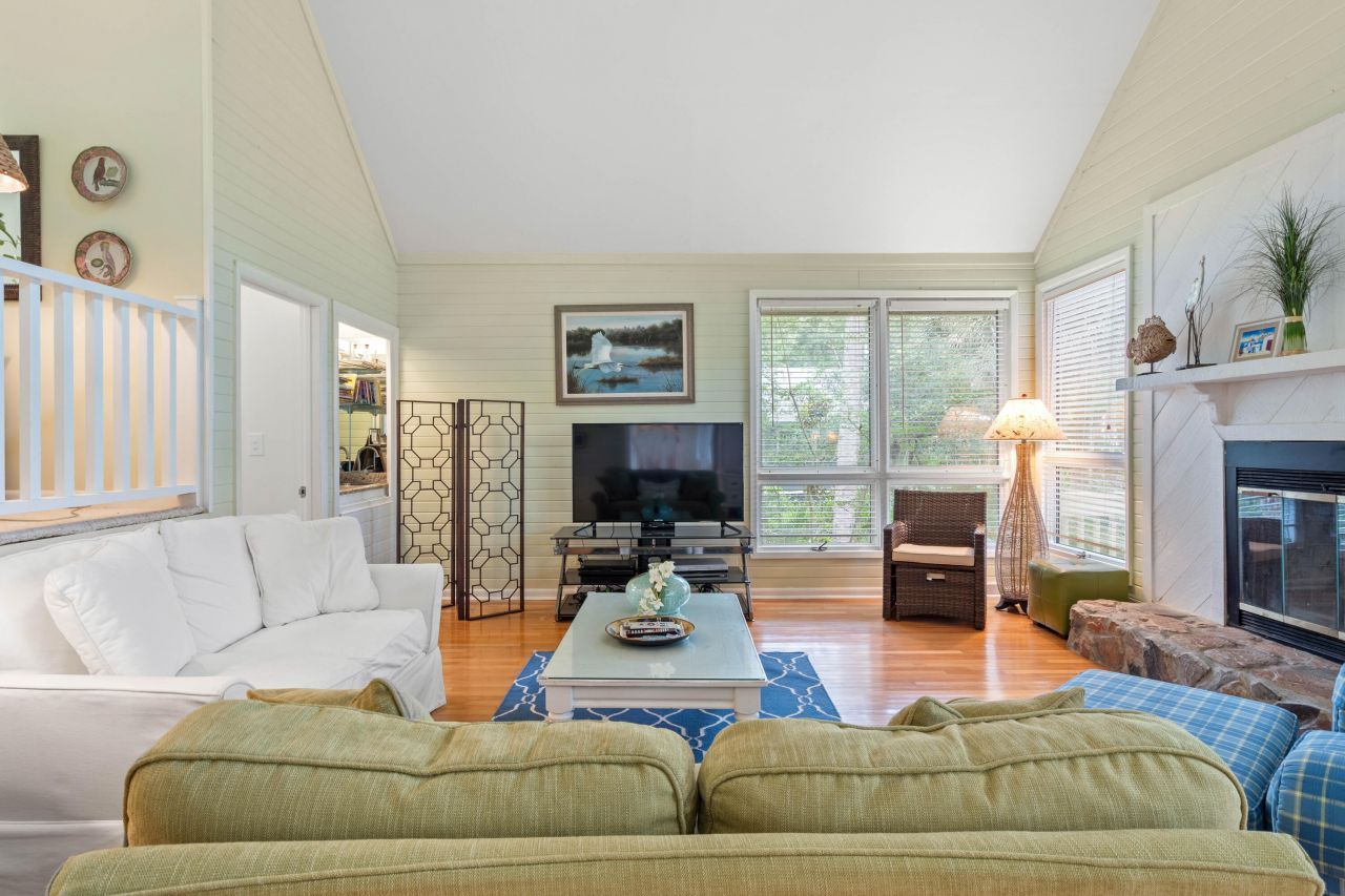 40 Greensward Road Photo 18