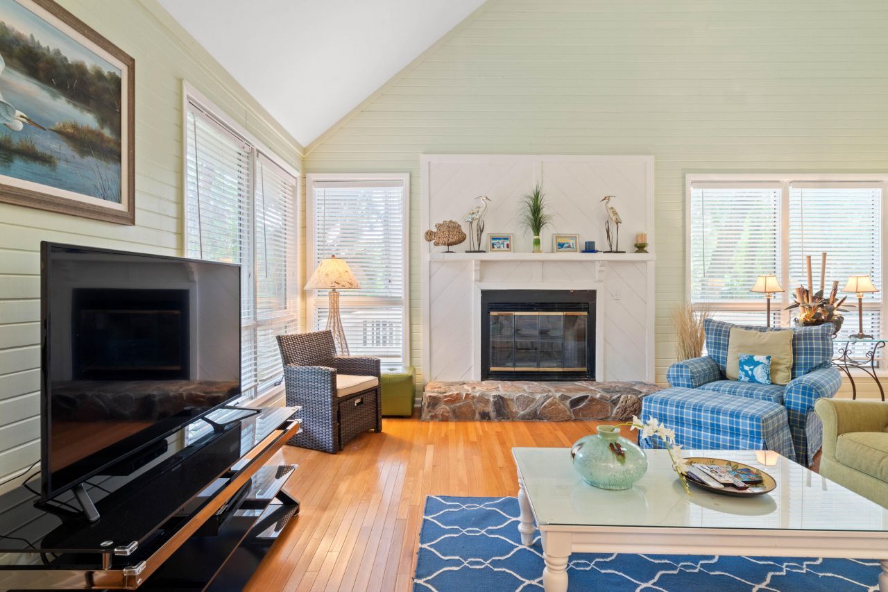 40 Greensward Road Photo 22