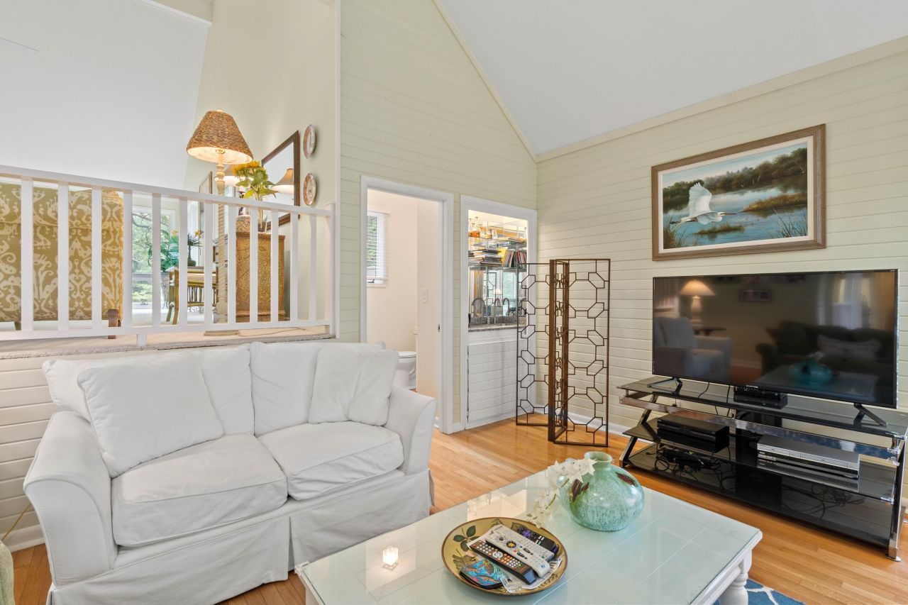 40 Greensward Road Photo 23