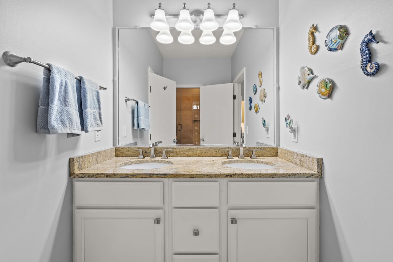 40 Greensward Road Photo 46