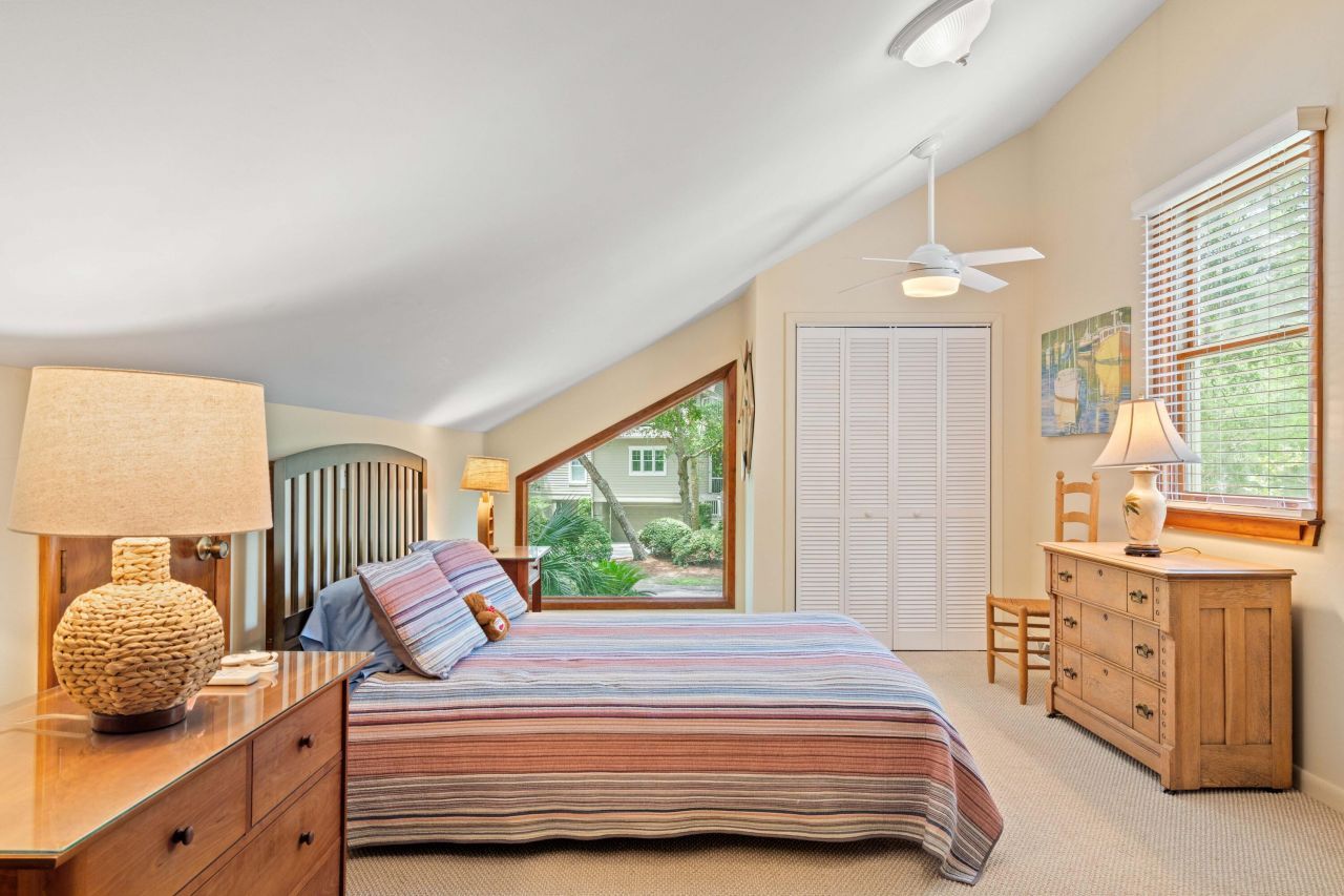 40 Greensward Road Photo 54