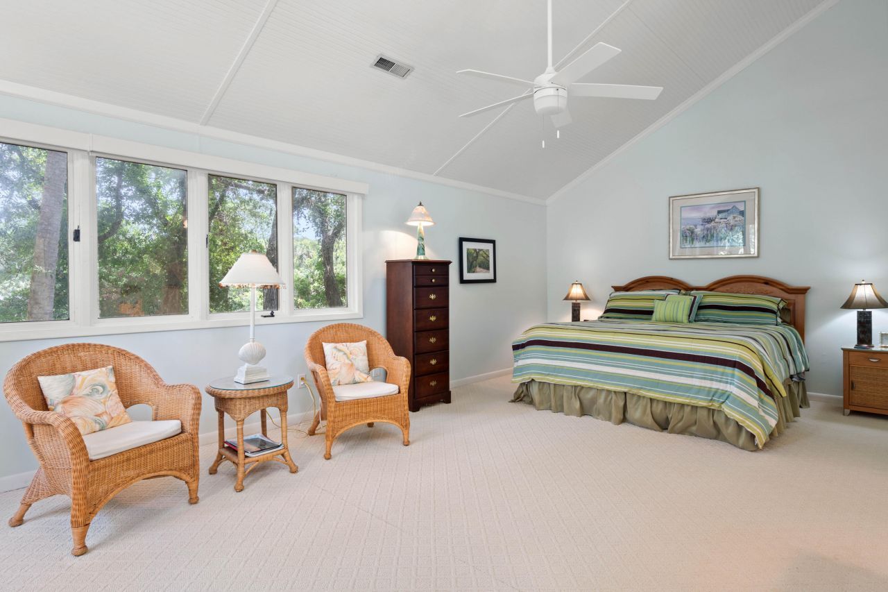 40 Greensward Road Photo 59