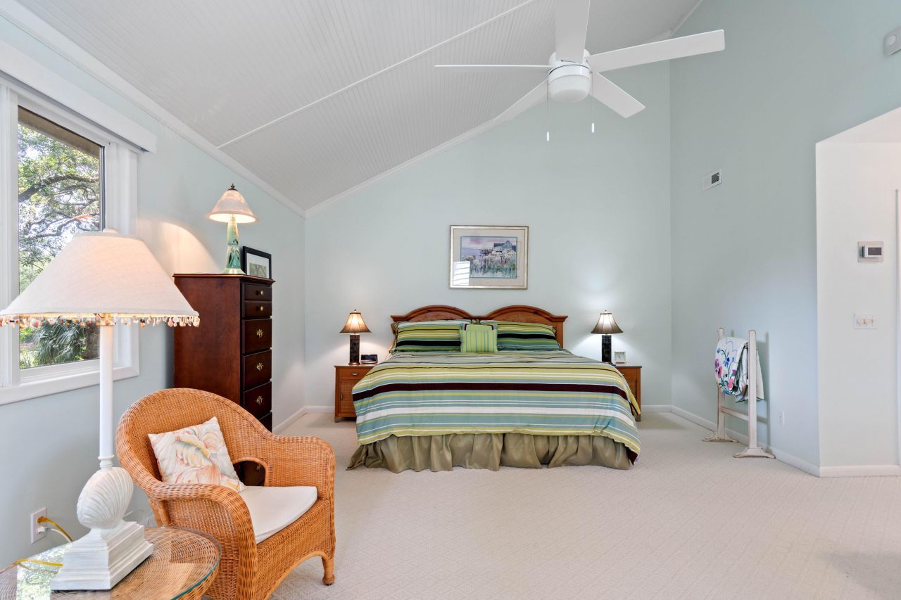 40 Greensward Road Photo 60