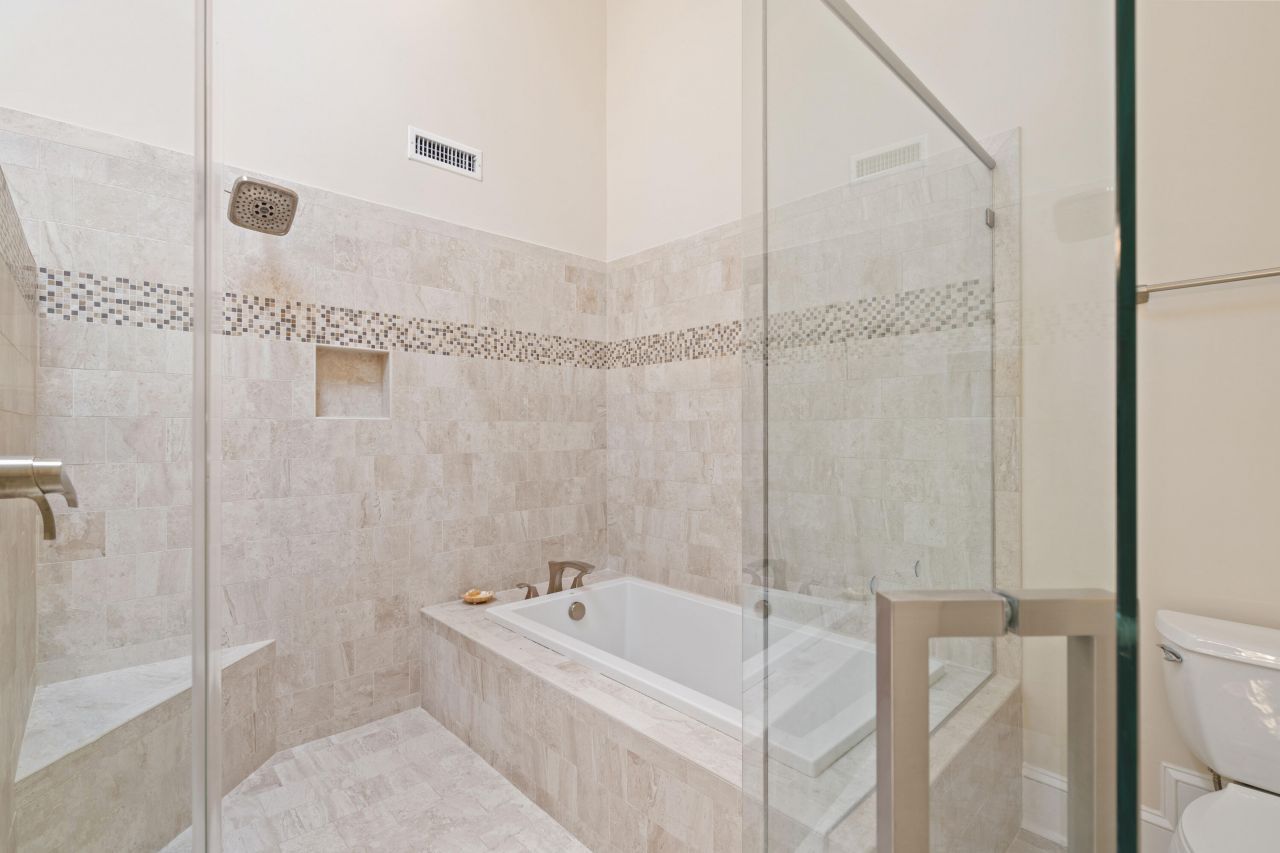 40 Greensward Road Photo 67