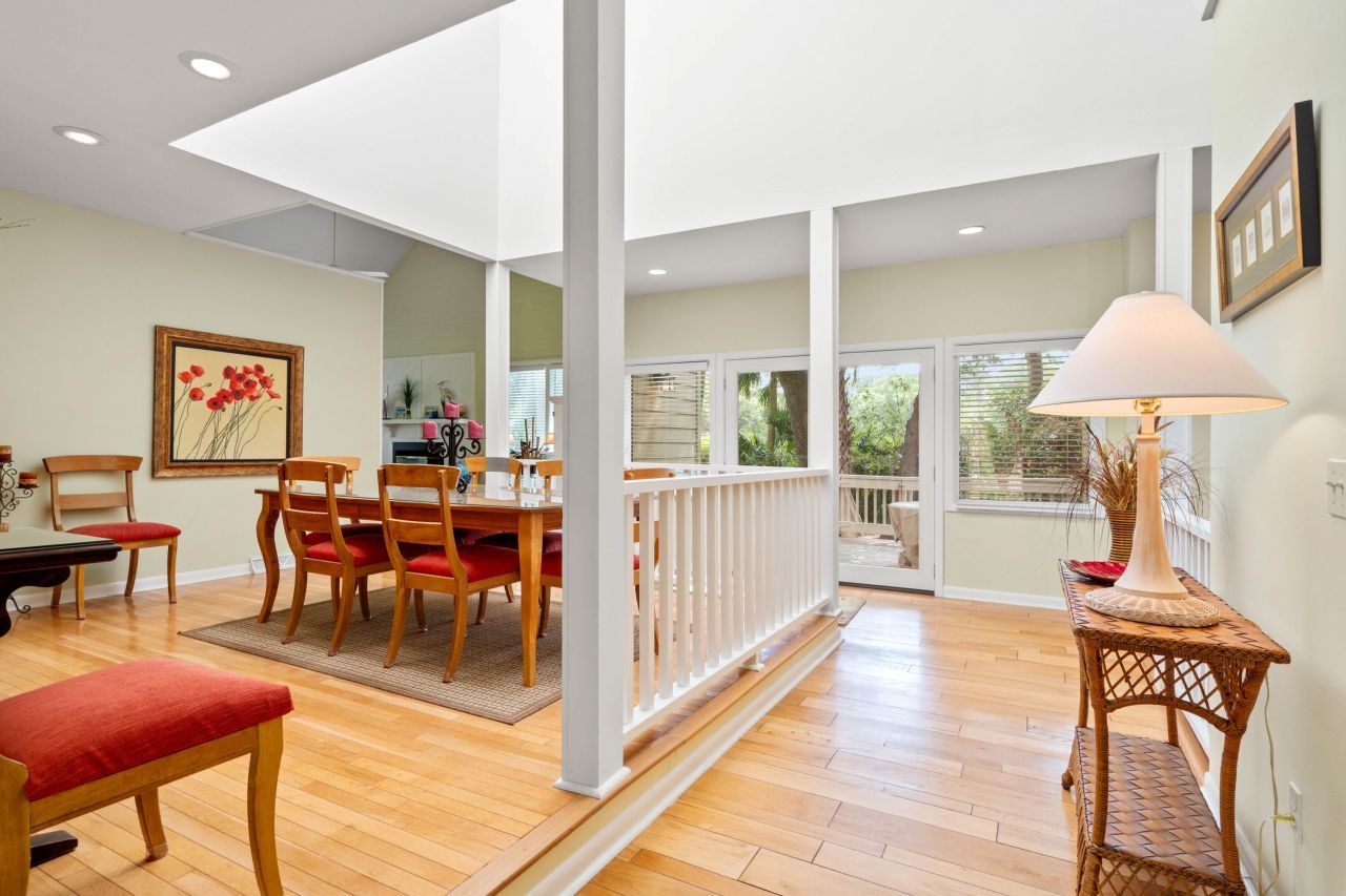 40 Greensward Road Photo 7