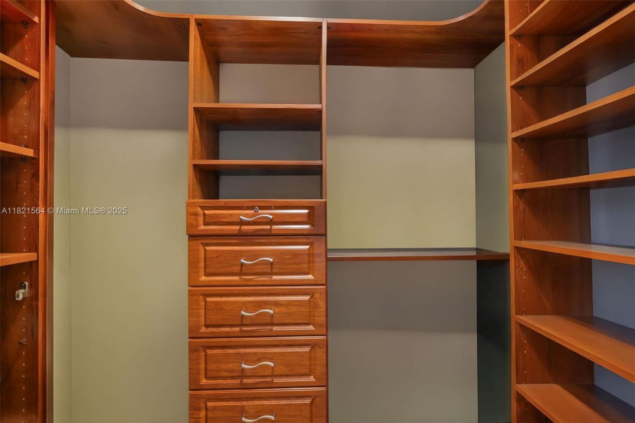 1541 Brickell Ave, Unit A2102, Miami, FL 33129 Photo