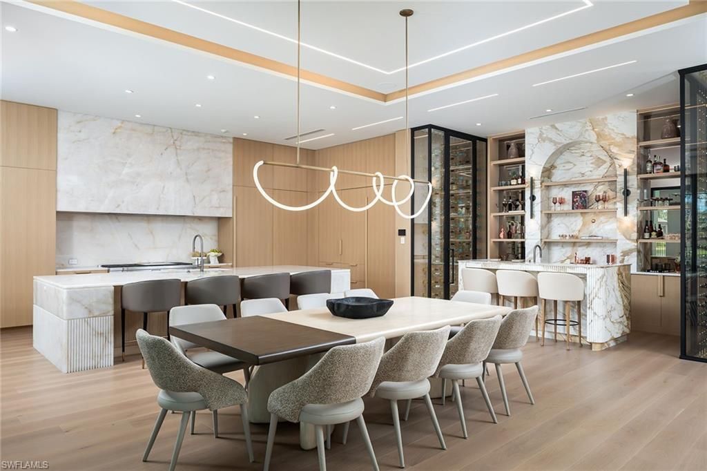 584 Banyan Blvd, Naples, FL 34102 Photo