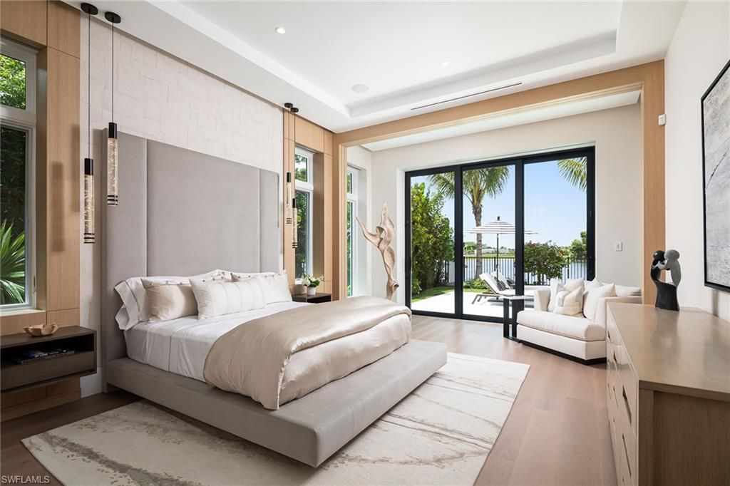 584 Banyan Blvd, Naples, FL 34102 Photo