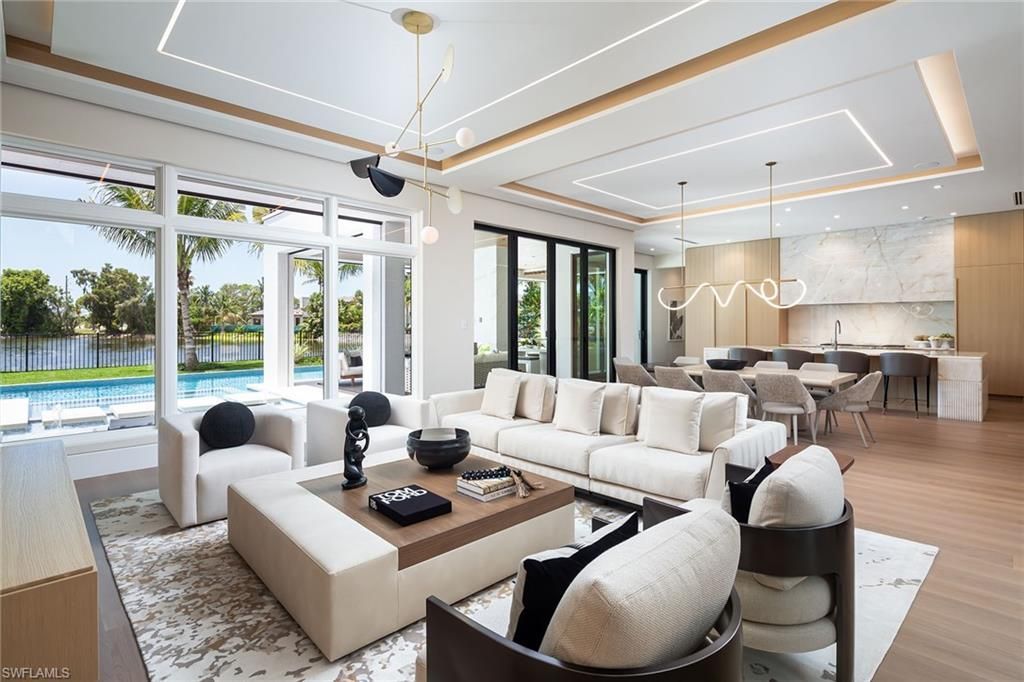 584 Banyan Blvd, Naples, FL 34102 Photo