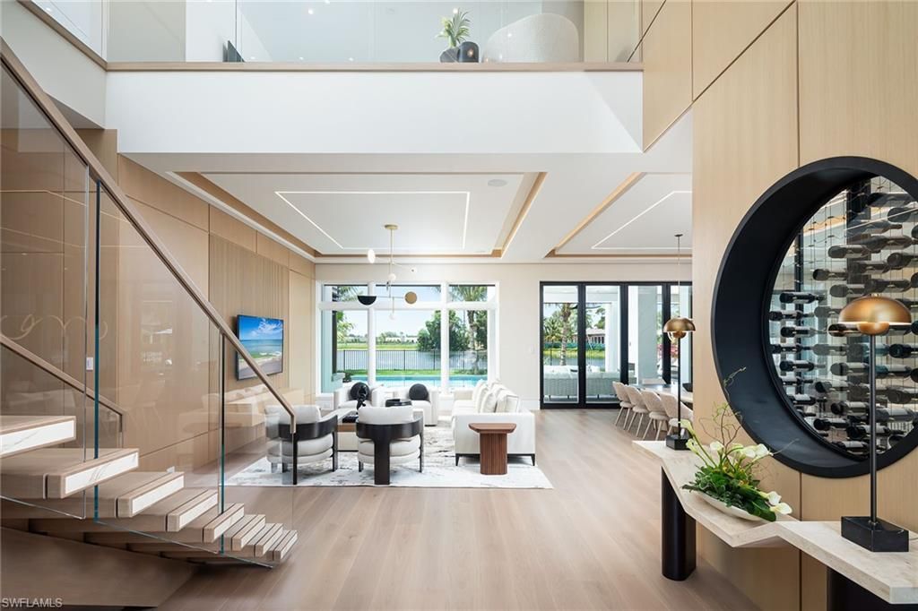 584 Banyan Blvd, Naples, FL 34102 Photo