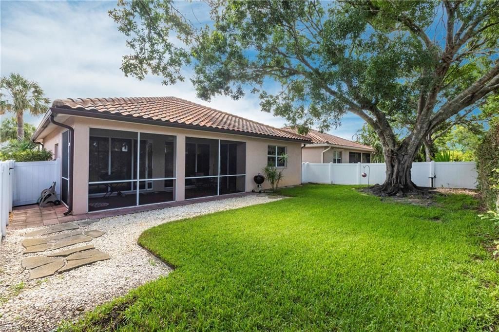 11302 Lakeland Cir, Fort Myers, FL 33913 Photo