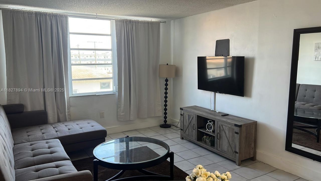 13390 NE 7th Ave, Unit 307, North Miami, FL 33161 Photo