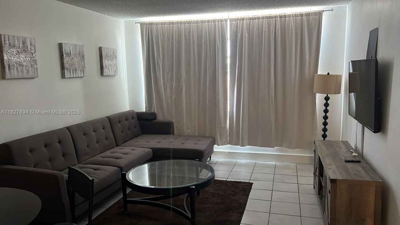 13390 NE 7th Ave, Unit 307, North Miami, FL 33161 Photo