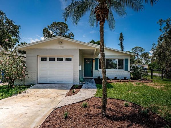 1700 SHORE ACRES BOULEVARD NE, ST PETERSBURG, FL 33703