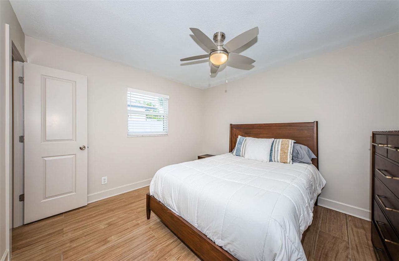 1700 Shore Acres Boulevard Ne, Saint Petersburg, FL 33703 Photo