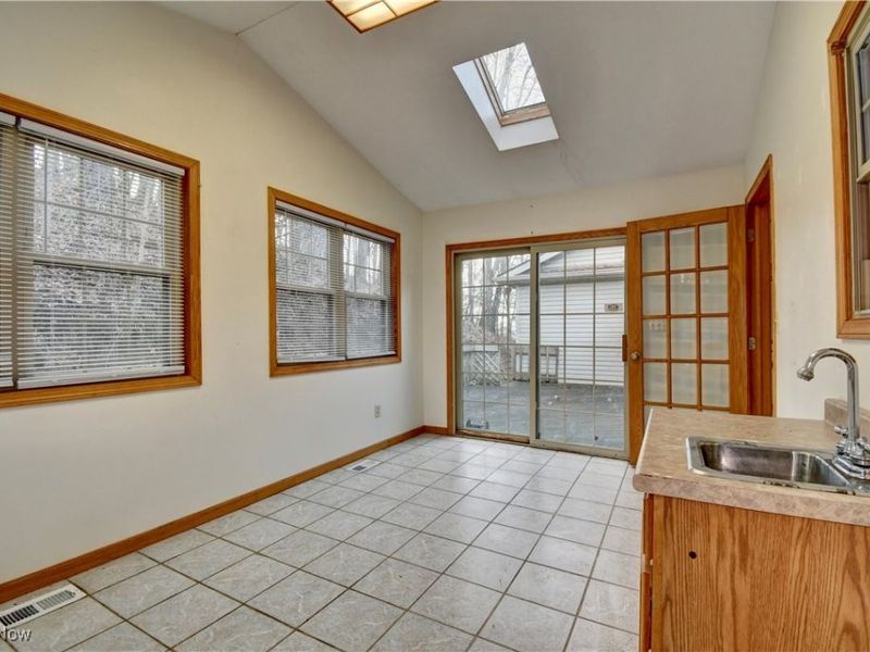 1451 Ridge Road NE, New Philadelphia, OH 44663 Photo 12