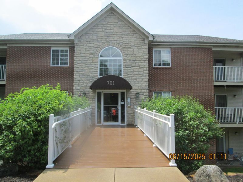 701 Napa Valley Lane, Unit 10, Crestview Hills, KY 41017 Photo 2