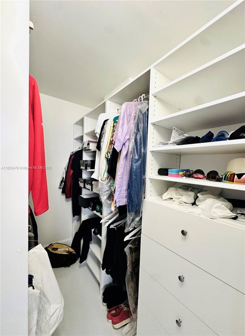 19390 Collins Ave, Unit 911, Sunny Isles Beach, FL 33160 Photo