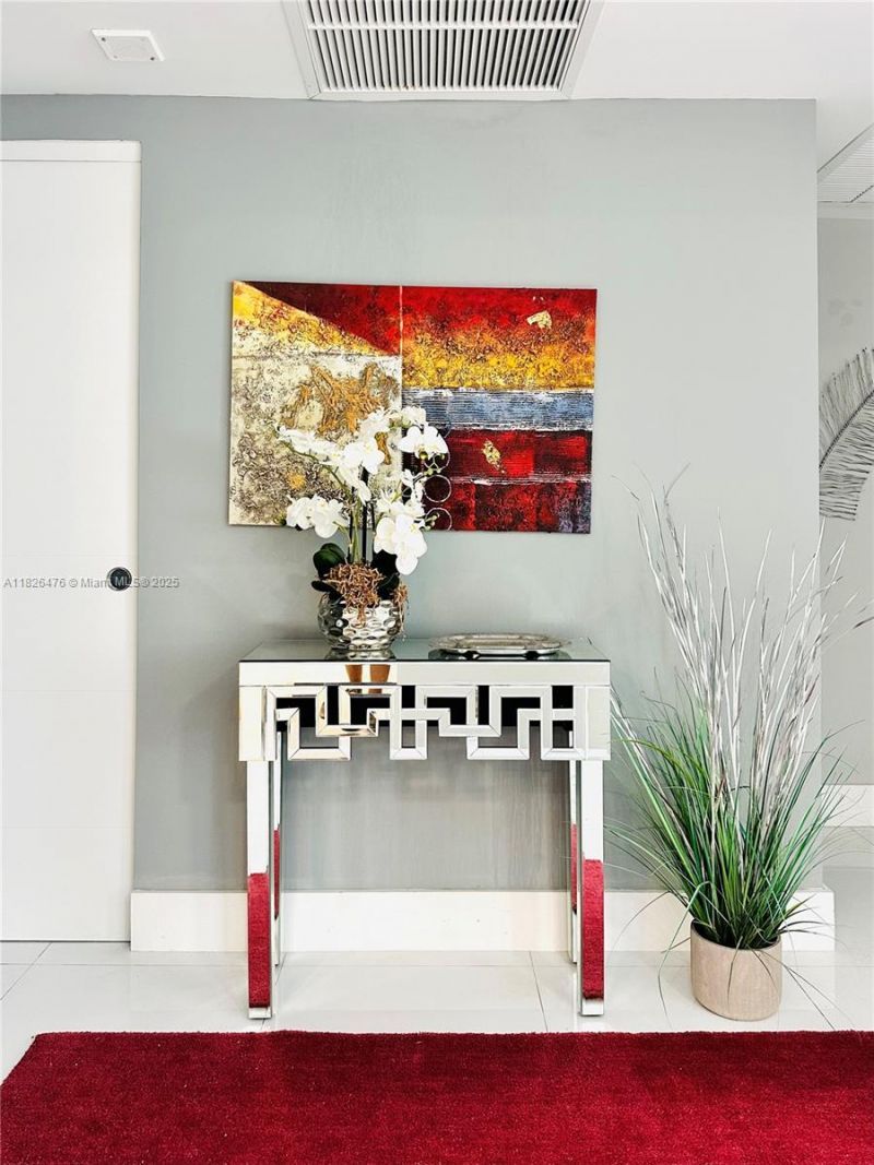 19390 Collins Ave, Unit 911, Sunny Isles Beach, FL 33160 Photo