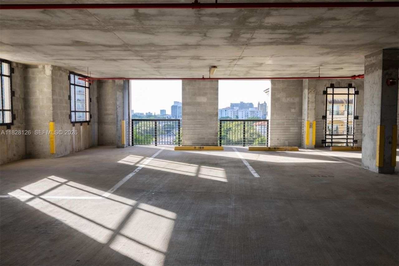 888 S Douglas Rd, Unit PH07, Coral Gables, FL 33134 Photo