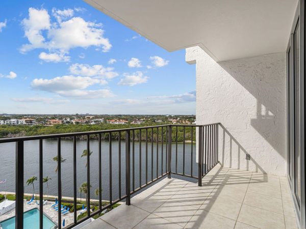 4750 S Ocean Boulevard, Unit 907, Highland Beach, FL 33487