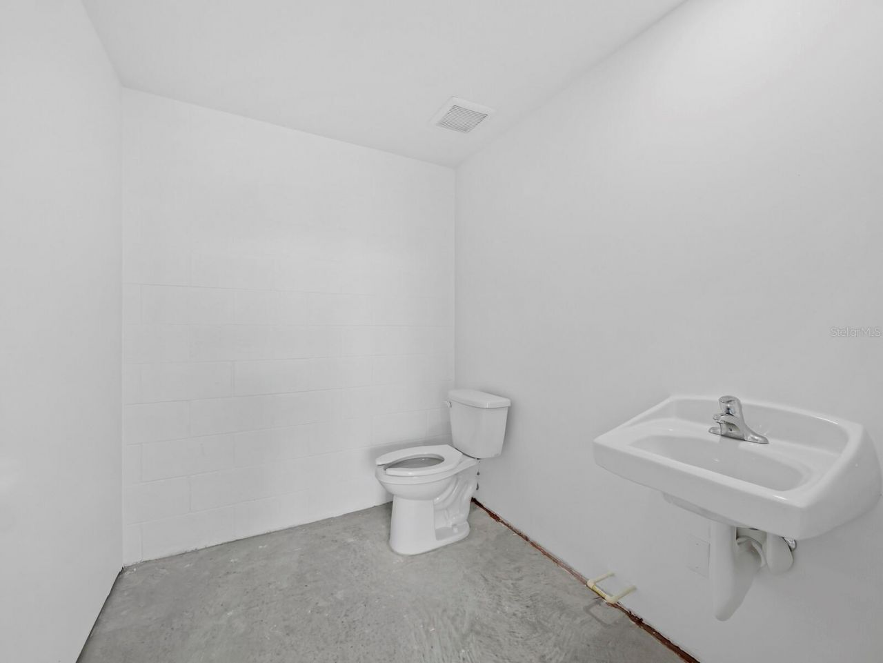829 57th Street E, Unit 25, Bradenton, FL 34208 Photo