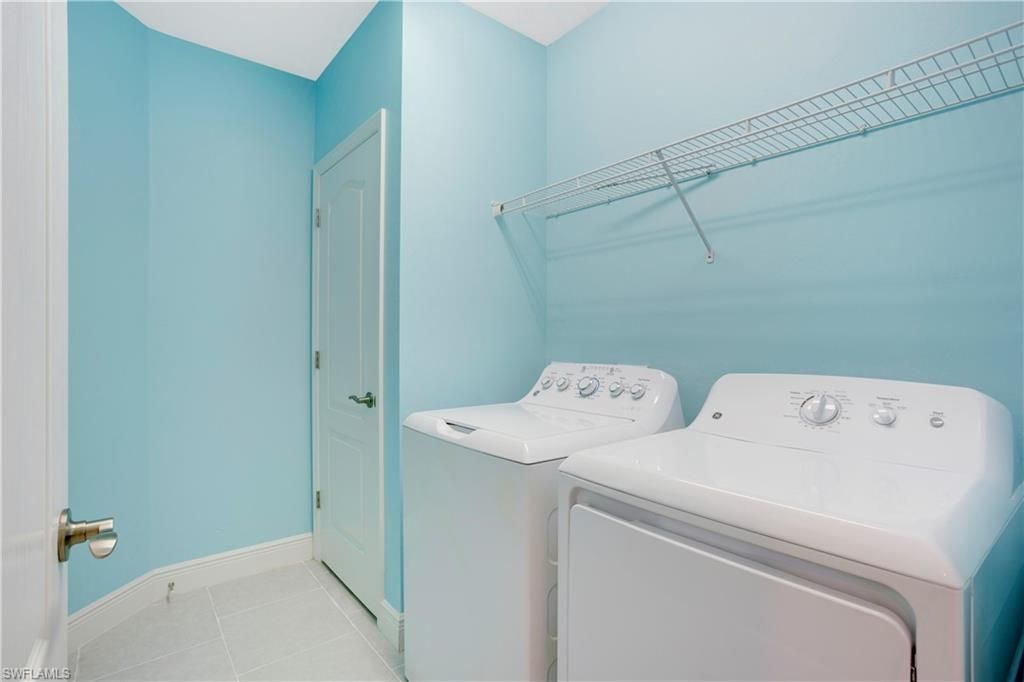 2343 Sheen Ln, Unit 401, Naples, FL 34120 Photo