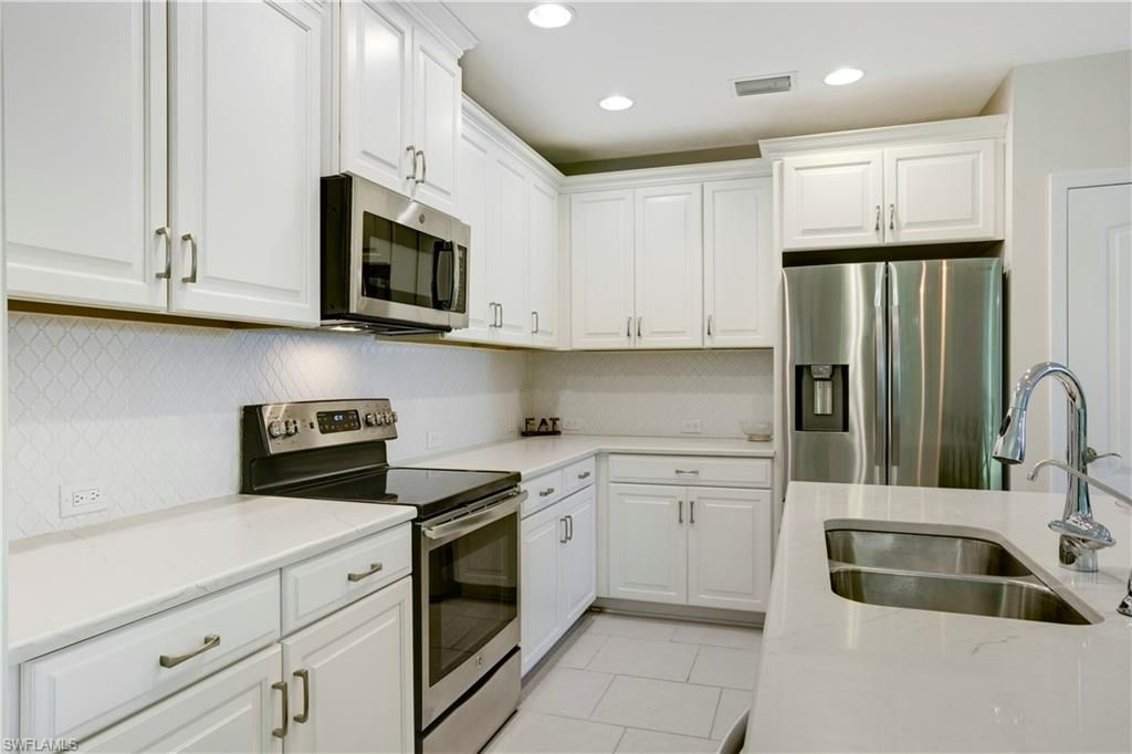 2343 Sheen Ln, Unit 401, Naples, FL 34120 Photo