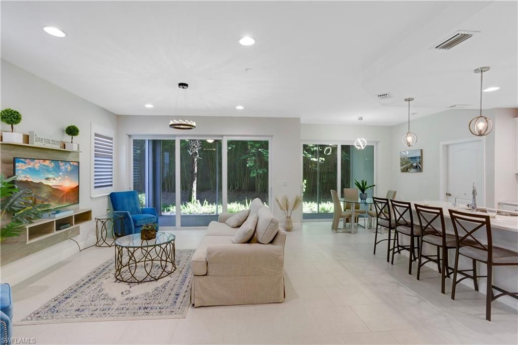 2343 Sheen Ln, Unit 401, Naples, FL 34120 Photo