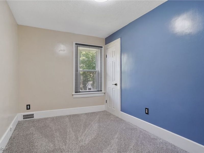 359 Beechwood Drive, Akron, OH 44320 Photo 21