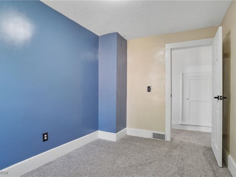 359 Beechwood Drive, Akron, OH 44320 Photo 22