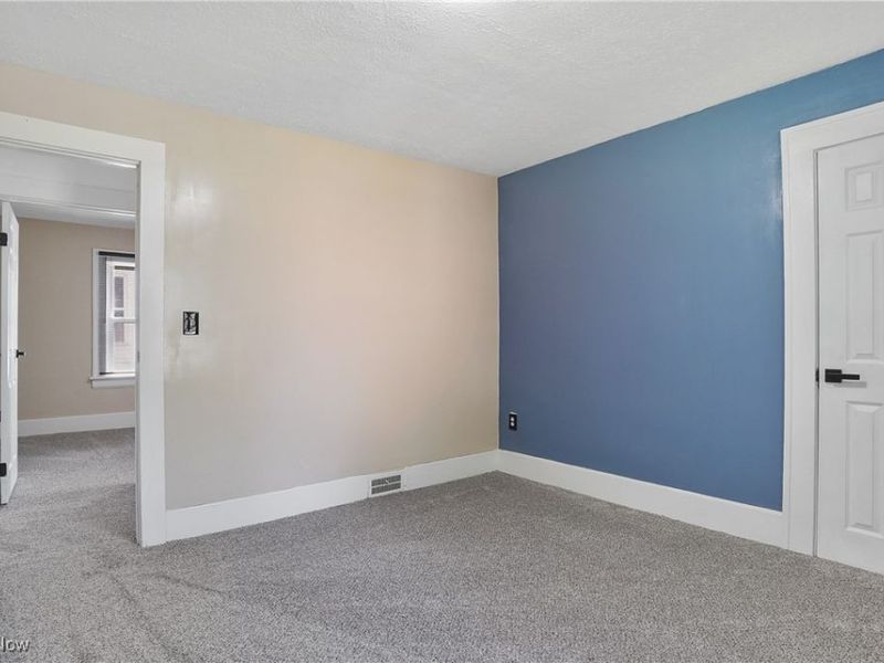 359 Beechwood Drive, Akron, OH 44320 Photo 24