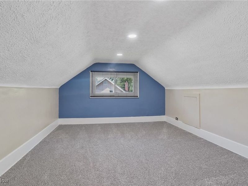 359 Beechwood Drive, Akron, OH 44320 Photo 28