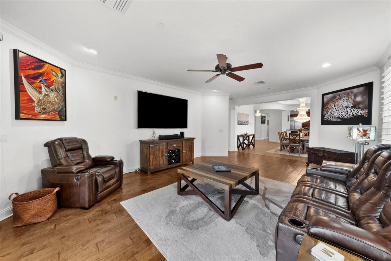 6 Academy Way S, Unit 221, Saint Petersburg, FL 33711 Photo