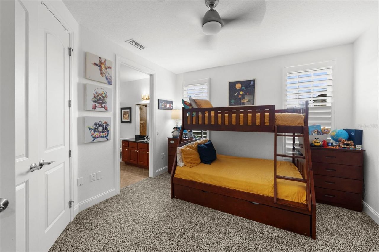 6 Academy Way S, Unit 221, Saint Petersburg, FL 33711 Photo