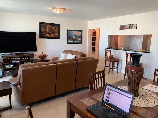 31 SE 5th St, Unit 2601, Miami, FL 33131 Photo