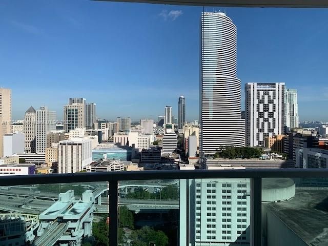 31 SE 5th St, Unit 2601, Miami, FL 33131 Photo