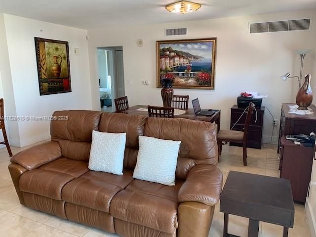 31 SE 5th St, Unit 2601, Miami, FL 33131 Photo