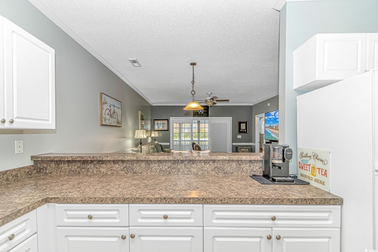 4173 Hibiscus Dr. Photo 10