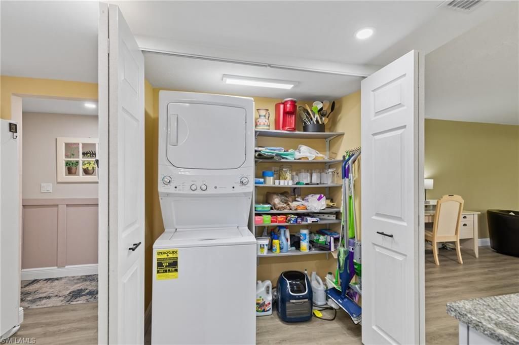 15320 Moonraker Ct, Unit 206, North Fort Myers, FL 33917 Photo