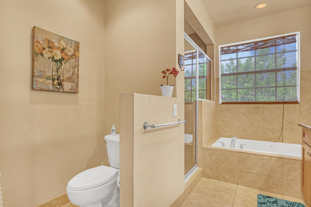 2560 NE 11th Street, Pompano Beach, FL 33062 Photo