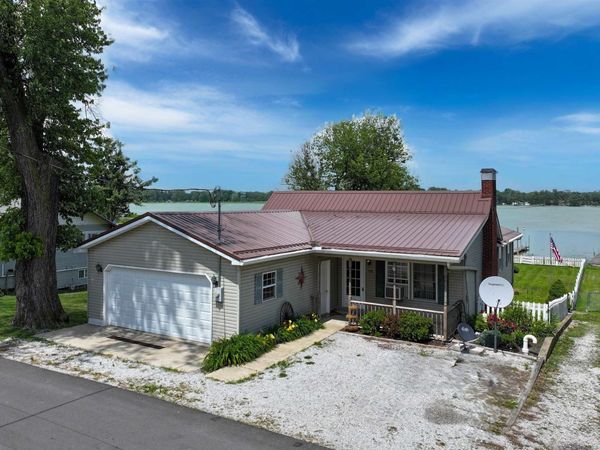 1199 N Main Street, Kewanna, IN 46939