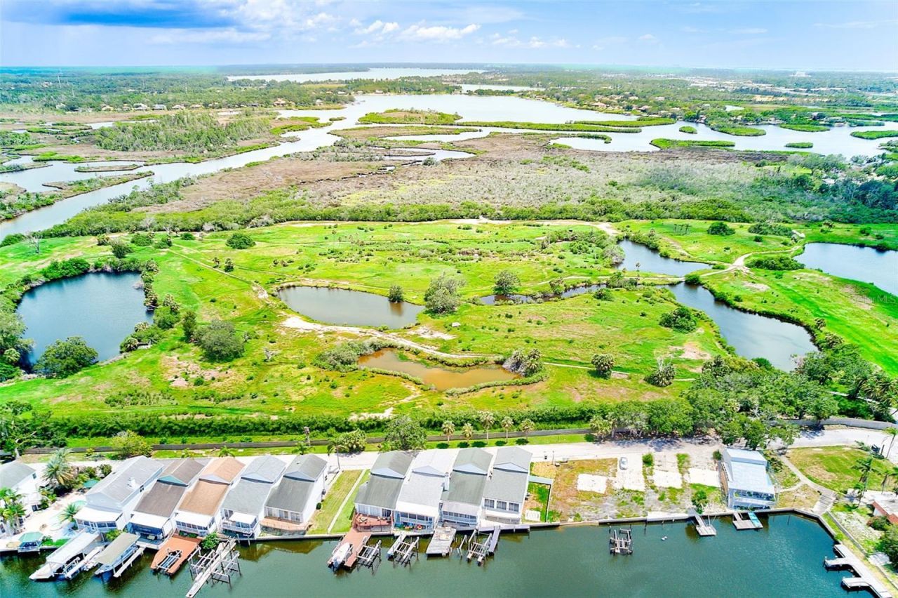 5253 Boardwalk Street, Holiday, FL 34690 Photo