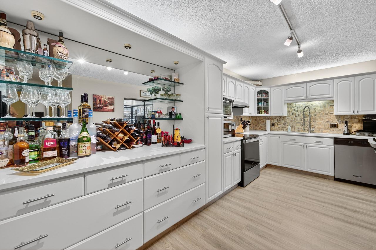 505 5th Terrace, Palm Beach Gardens, FL 33418 Photo