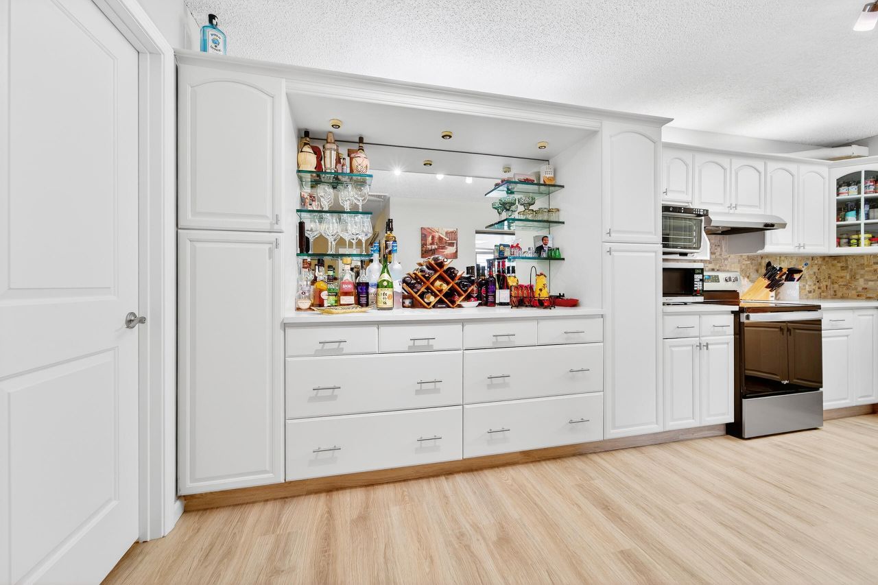 505 5th Terrace, Palm Beach Gardens, FL 33418 Photo