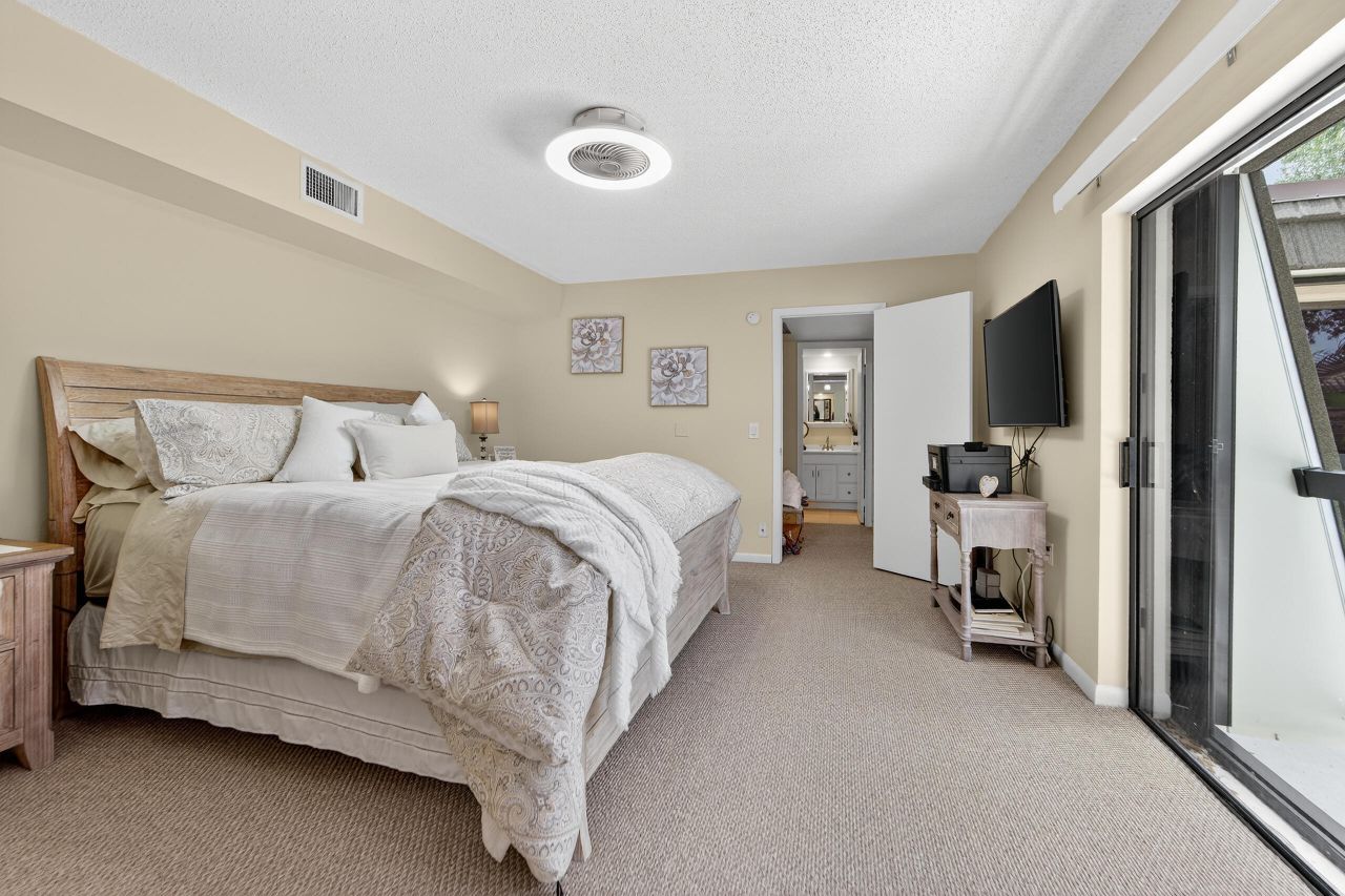 505 5th Terrace, Palm Beach Gardens, FL 33418 Photo