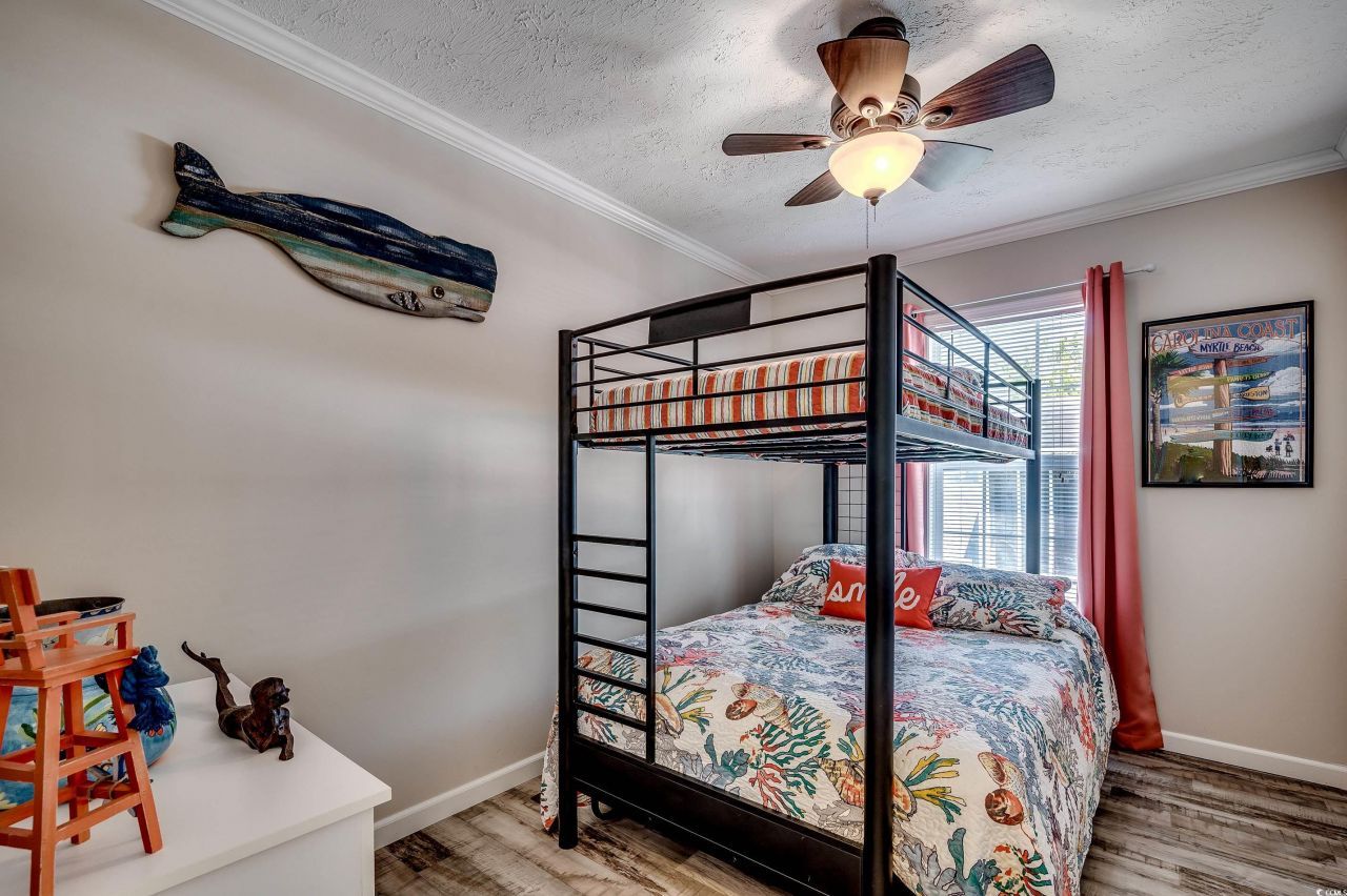 1527 Gardenia Ave. Photo 13