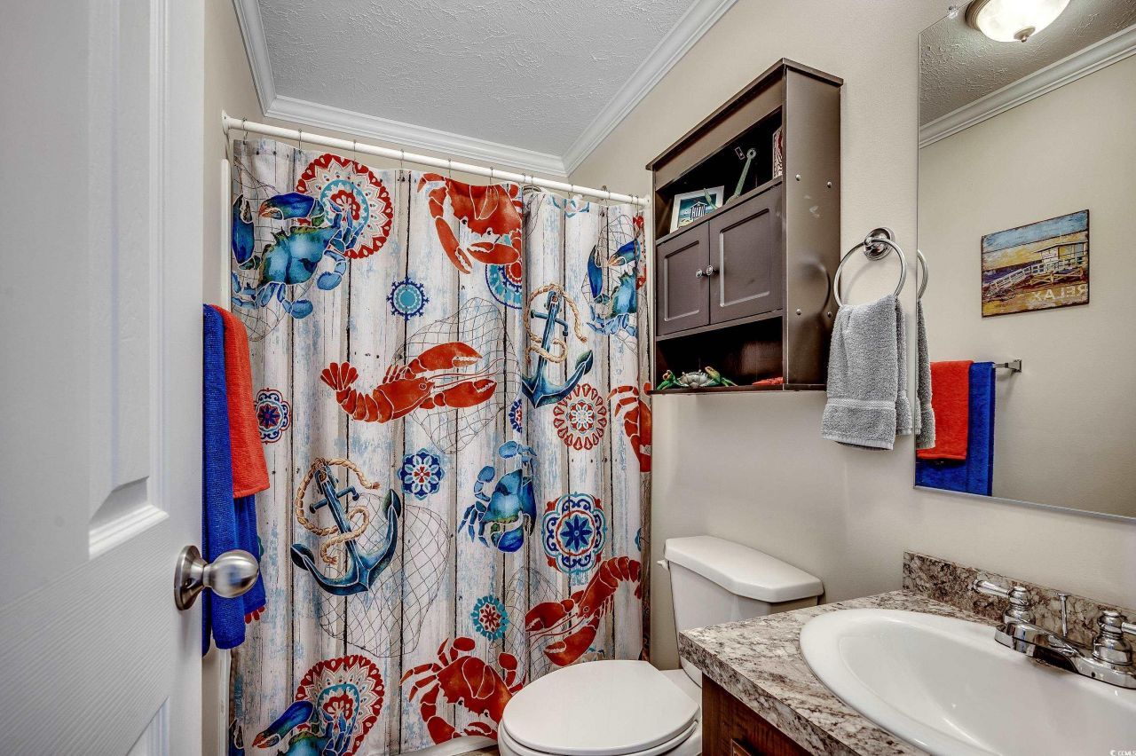 1527 Gardenia Ave. Photo 14