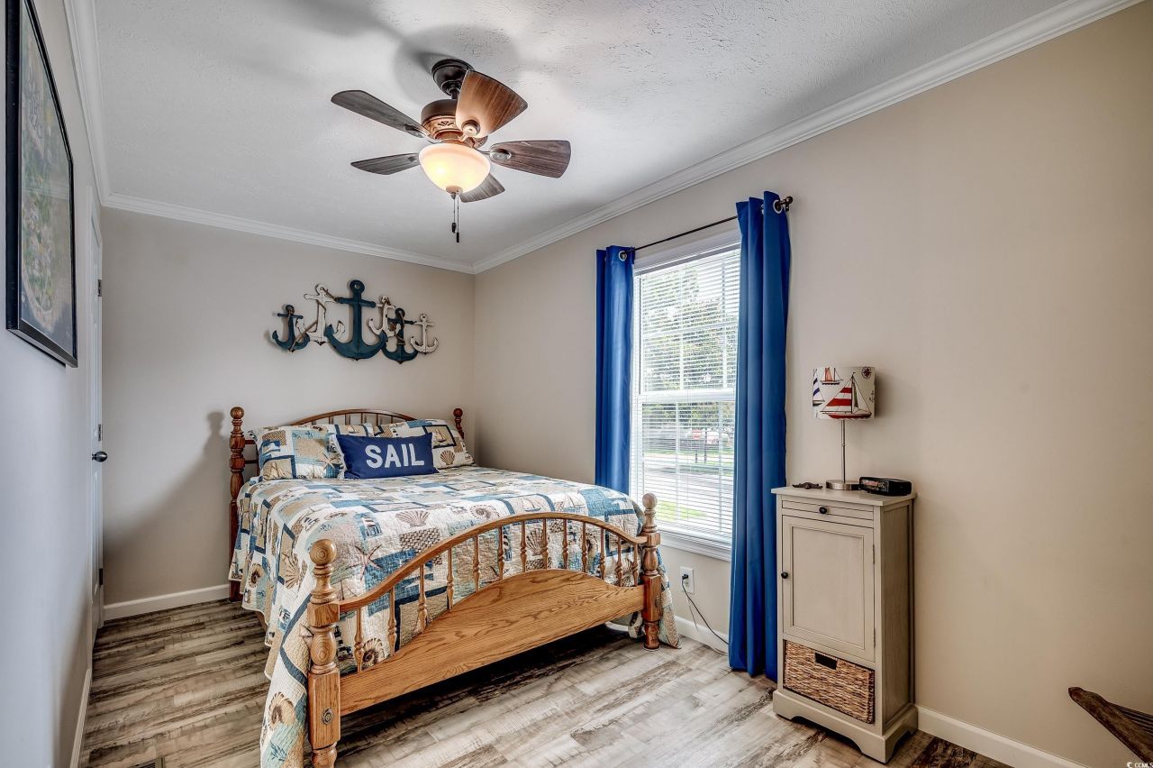 1527 Gardenia Ave. Photo 15